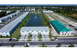 475 Salisbury Circle, Fort Pierce, FL 34982 - MLS#R11116731