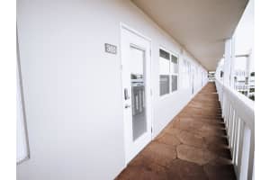 360 Grantham E E 360, Deerfield Beach, FL 33442, Deerfield Beach, FL 33442 - MLS#R11116745