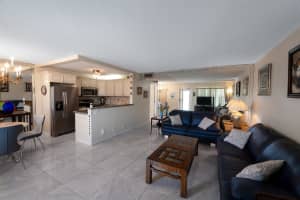 360 Grantham E E 360, Deerfield Beach, FL 33442 - MLS#R11116745