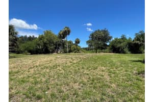 716 NE 15th Avenue, Okeechobee, FL 34972 Sold 10/30/25