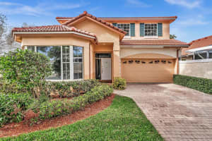 36 Monterey Pointe Drive, Palm Beach Gardens