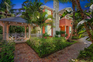 102 SE 7th Avenue Villa 1, Delray Beach, FL 33483 - MLS#R11116769