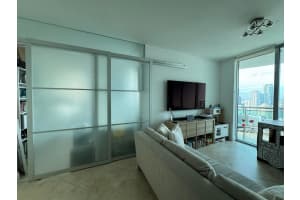 350 S Miami Avenue 3313, Miami, FL 33130 - MLS#R11116791