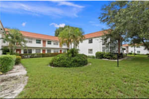 2600 Se Ocean Boulevard B7, Stuart