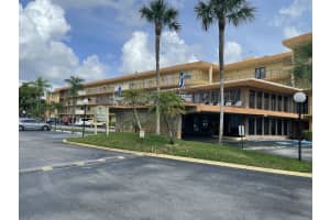 9273 SW 8th Street 117, Boca Raton, FL 33428 - MLS#R11116838