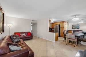 3038 Hythe C, Boca Raton