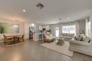 131 Venetian Drive, Delray Beach, FL 33483 - MLS#R11116843