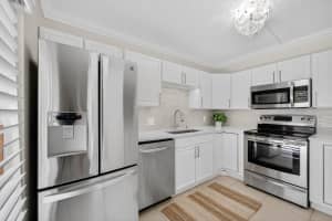 3900 County Line Road 11d, Tequesta, FL 33469 Sold 10/03/25