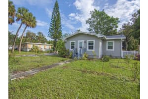 712 S 9th Street, Fort Pierce, FL 34950 - MLS#R11116864