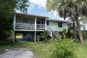 5707 Sunset Boulevard, Fort Pierce, FL 34982 Sold 10/14/25