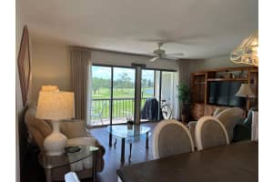 18439 Se Wood Haven Lane L, Jupiter