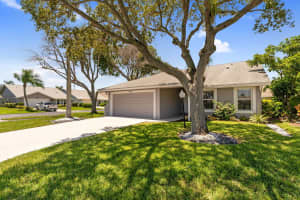 5291 Tiffany Anne Circle, West Palm Beach, FL 33417 - MLS#R11116920