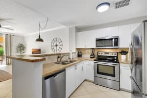 11775 Saint Andrews Place 105, Wellington, FL 33414 - MLS#R11116943