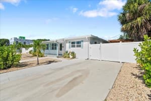 2741 Parker Avenue A, West Palm Beach, FL 33405 - MLS#R11116955