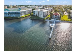 890 N Federal Highway 403, Lantana, FL 33462 - MLS#R11116965