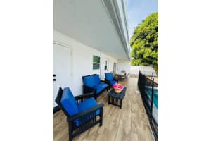 2010 Ne 1st Avenue, Pompano Beach