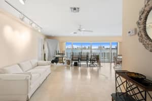 371 Wilma Circle 5, Riviera Beach, FL 33404 - MLS#R11117012