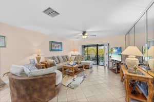 8305 Casa Del Lago F, Boca Raton, FL 33433 - MLS#R11117015