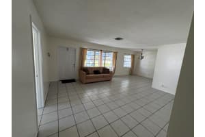 518 Linnet Circle, Delray Beach, FL 33444 Sold 11/24/25