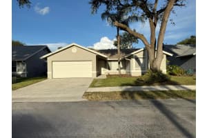 5810 NW 37th Avenue, Coconut Creek, FL 33073 - MLS#R11117032