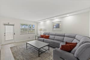 2069 Guildford D, Boca Raton