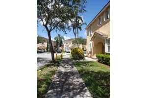 913 SW 151 Place, Miami, FL 33194 - MLS#R11117060