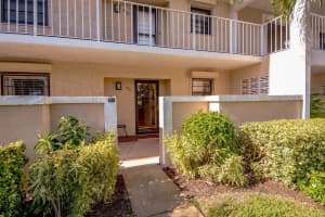 300 N A1a 103h 103h, Jupiter, FL 33477 Sold 10/31/25