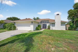 1202 Essex Drive, Wellington