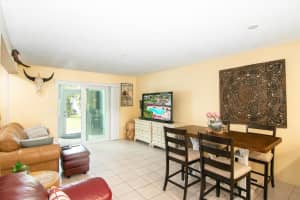 2812 S Garden Drive 101, Lake Worth, FL 33461 - MLS#R11117089