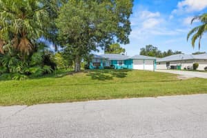 464 NW Ravenswood Lane, Port Saint Lucie, FL 34983 - MLS#R11117126