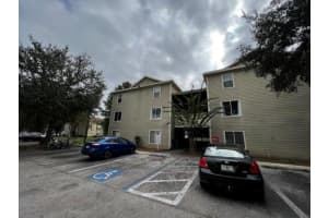 3800 SW 20th Avenue 305, Gainesville, FL 32607 - MLS#R11117127