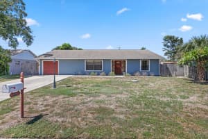 3721 Dorrit Avenue, Boynton Beach