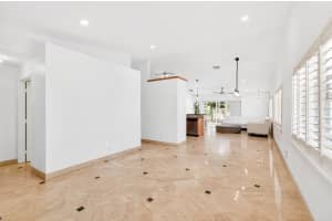 19 NW 44th Terrace, Deerfield Beach, FL 33442 - MLS#R11117132