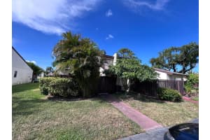 1871 Abbey Road 19a, West Palm Beach, FL 33415 - MLS#R11117139