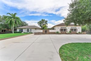 17798 W Sycamore Drive, The Acreage