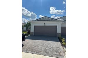 12167 SW Viridian Boulevard, Port Saint Lucie, FL 34987 - MLS#R11117169