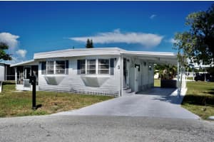 5 Ventura Lane, Port Saint Lucie, FL 34952 Sold 09/23/25