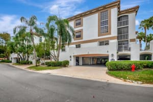 7370 Orangewood Lane 107, Boca Raton