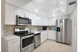 7370 Orangewood Lane 107, Boca Raton, FL 33433 - MLS#R11117202