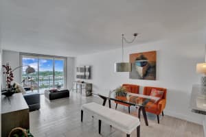 3581 S Ocean Boulevard 8b, South Palm Beach, FL 33480 - MLS#R11117209