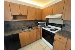 52 Flanders B, Delray Beach