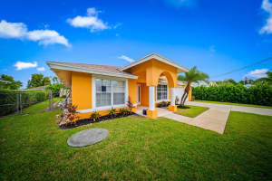 6121 NW Daroco Terrace, Port Saint Lucie, FL 34986 - MLS#R11117250