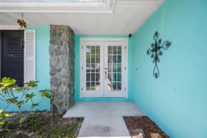 1574 SE Clearbrook Street, Port Saint Lucie, FL 34983 - MLS#R11117270