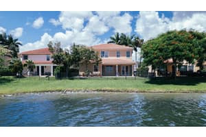 10722 Willow Oak Court, Wellington, FL 33414 Sold 11/20/25