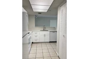 5001 Wiles Road 205, Coconut Creek, FL 33073 - MLS#R11117318