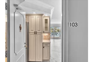 3301 S Ocean Boulevard 103, Highland Beach, FL 33487 - MLS#R11117333