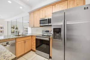 3230 S Ocean Boulevard B-203, Palm Beach, FL 33480 - MLS#R11117369