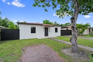830 NW 131st Street, North Miami, FL 33168 - MLS#R11117372