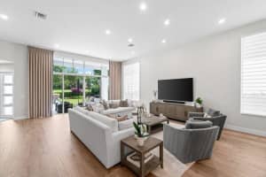 16100 Villa Vizcaya Place, Delray Beach