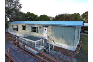 1111 10th Street, Okeechobee, FL 34974 - MLS#R11117407